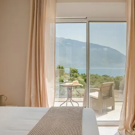 Magnificent Kefalonia 3 Bedrooms Montagna Mare Private Pool Stunning Sea Views Pesada