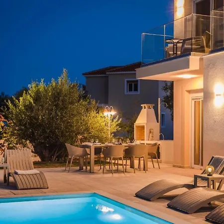 Villa Magnificent Kefalonia 3 Bedrooms Montagna Mare Private Pool Stunning Sea Views Pesada Pesadha